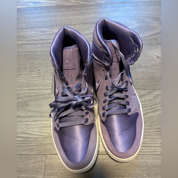 Nike Shoes - Women’s Jordans